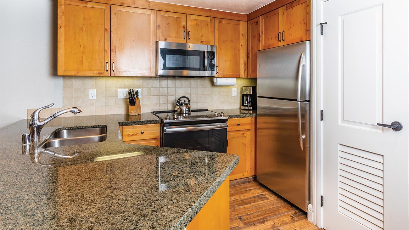 Kitchen (2- or 3-Bedroom Villa)